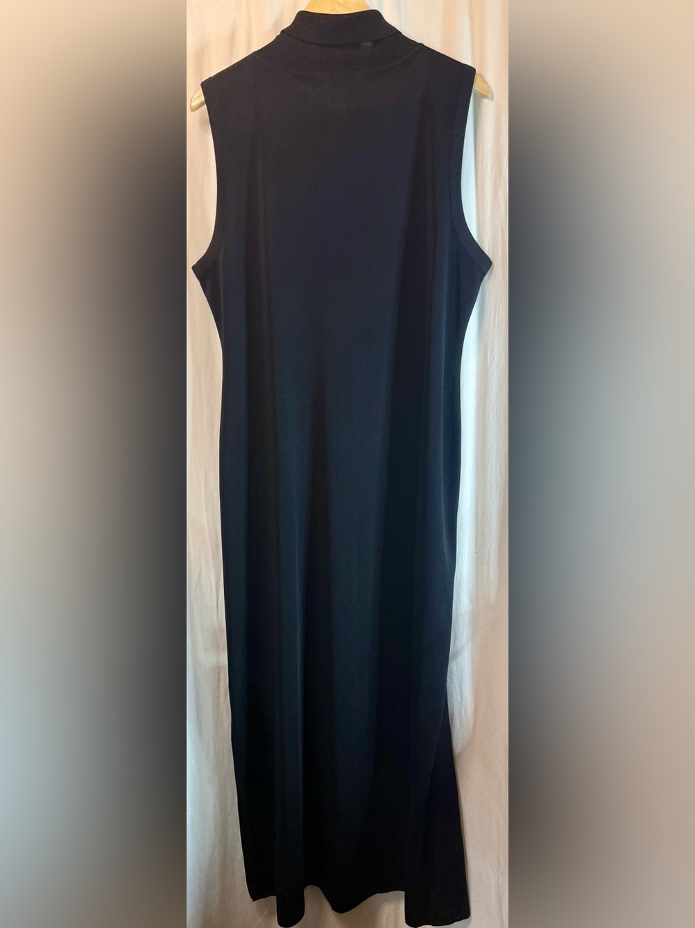 🖤Exclusively Misook Sleeveless Black Turtleneck Midi Dress🖤